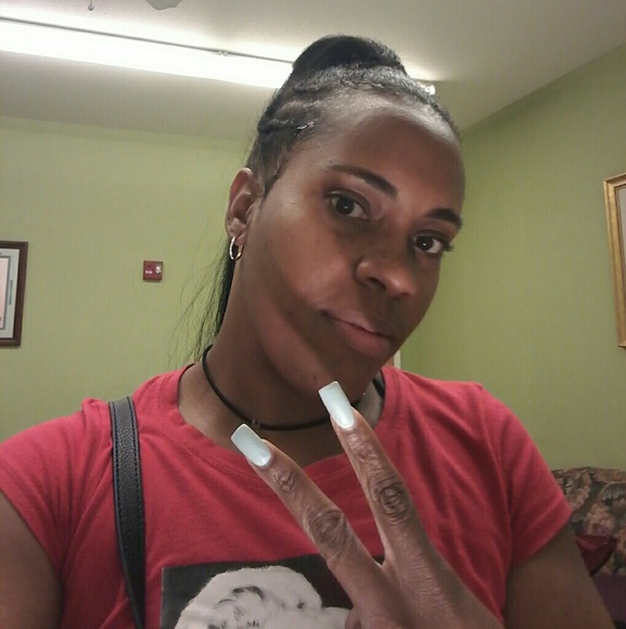 Meet your Posher, Tracey - Picture 3 of 9